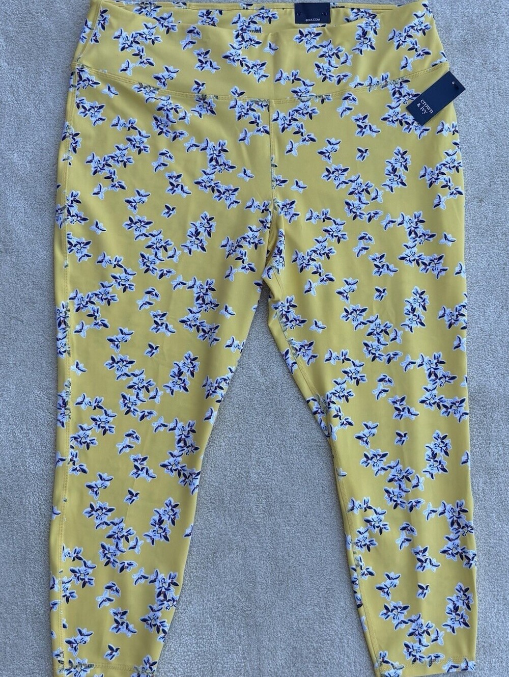 Crown & Ivy Yellow Floral Leggings New With Tag